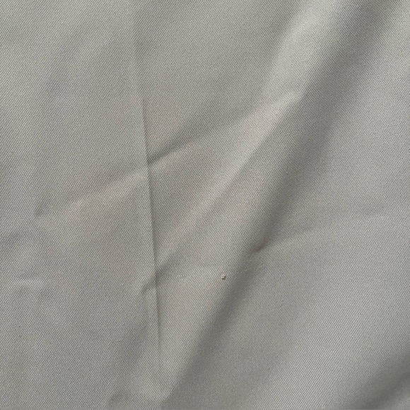 Peter Millar Shorts Mens Size 42 Beige Golf Flat Front Casual Chino 9” Inseam - Picture 3 of 5